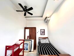 Oasis Garden (D19), Condominium #534220731